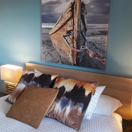 Two Bedroom Seafront Cabo Roig