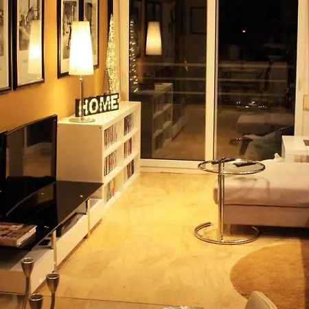 公寓 Two Bedroom Seafront 卡布罗伊格
