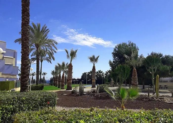 Two Bedroom Seafront Apartament Cabo Roig