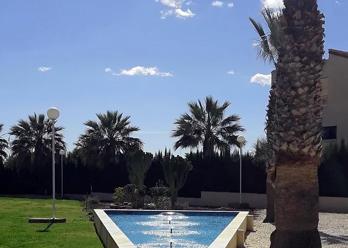 Two Bedroom Seafront Apartament Cabo Roig