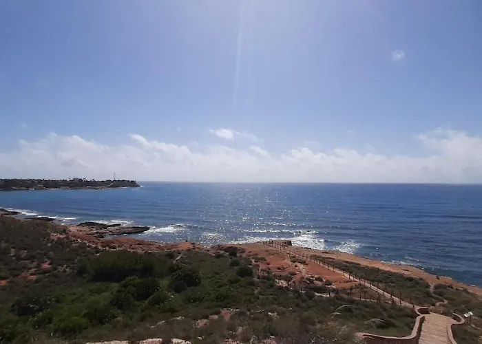 Two Bedroom Seafront Apartament *